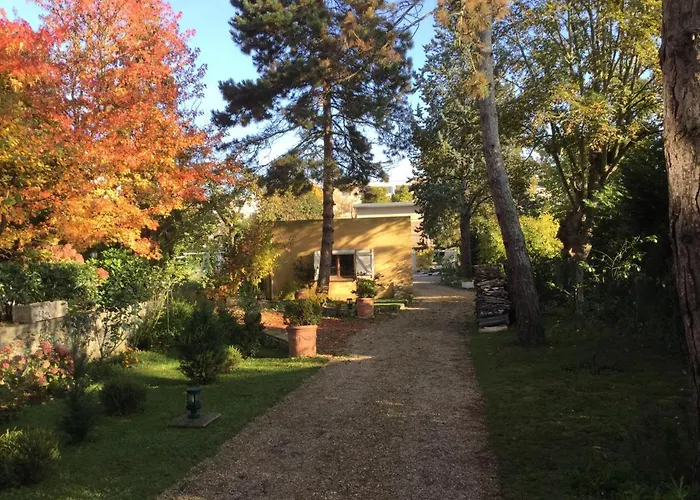 Appartement Fond De Jardin 1 Etage